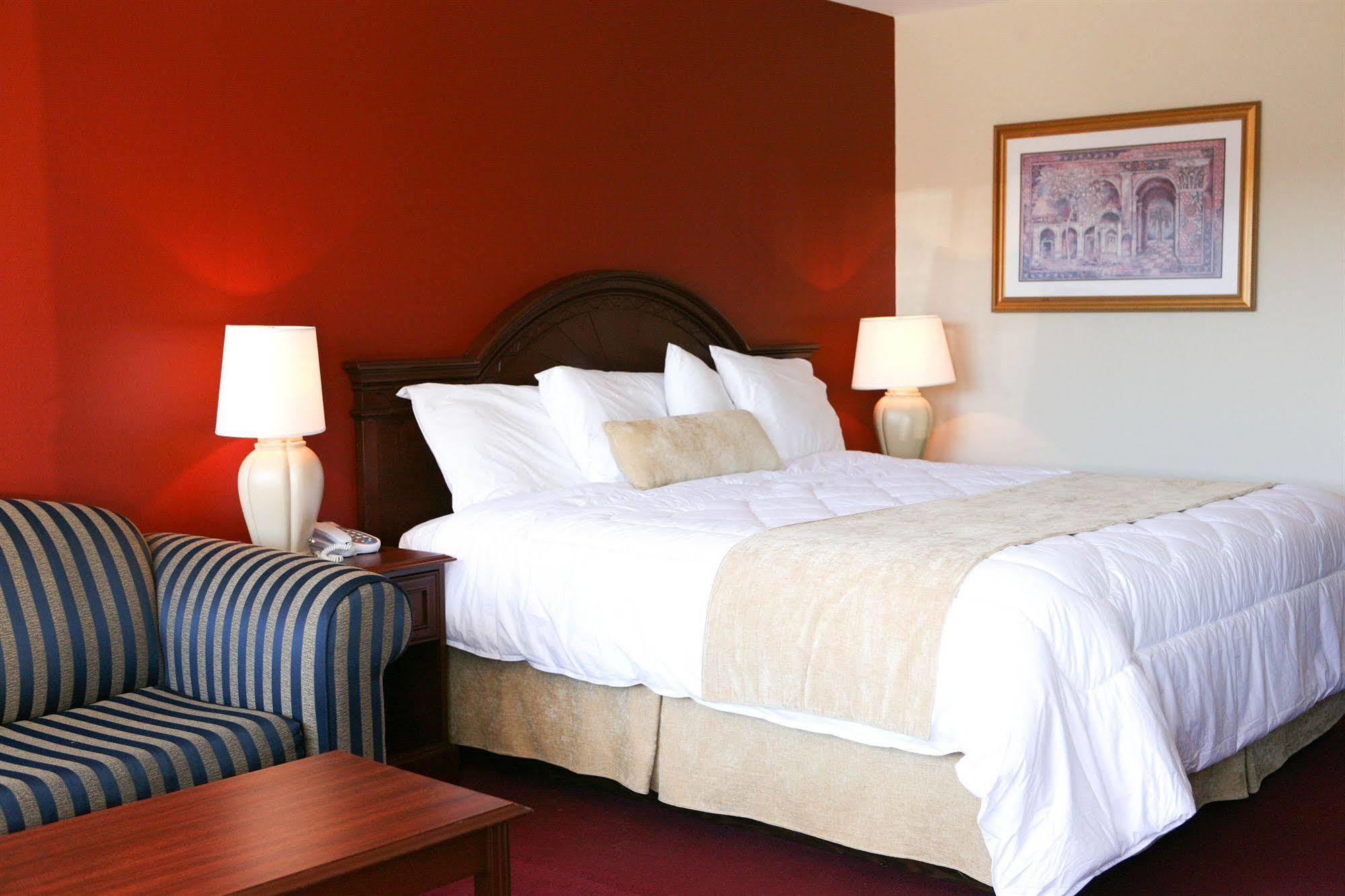 Saxony Motel Chatham-Kent Εξωτερικό φωτογραφία